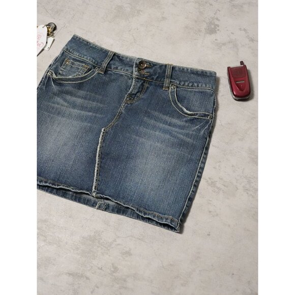 Y2k Revolution Denim Mini Skirt - Picture 3 of 4